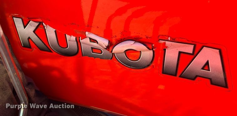 image for item MH9984 2018 Kubota L3301HST  MFWD tractor