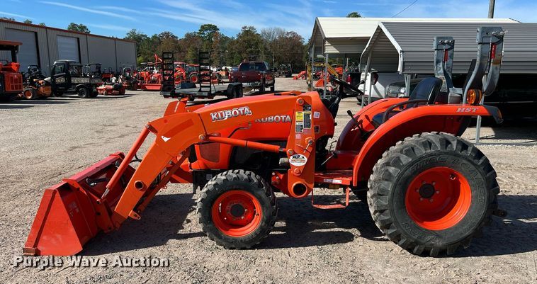 image for item MH9996 2017 Kubota L2501HST  MFWD tractor