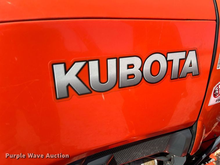 image for item MH9996 2017 Kubota L2501HST  MFWD tractor