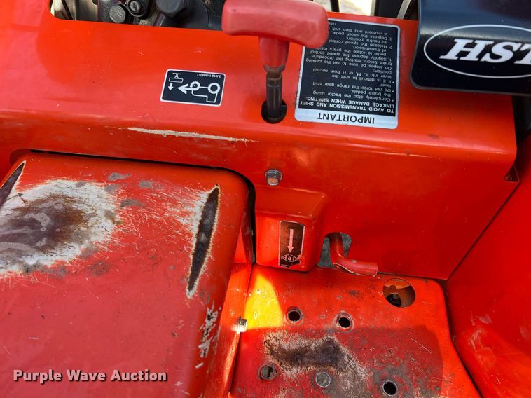 image for item MH9996 2017 Kubota L2501HST  MFWD tractor