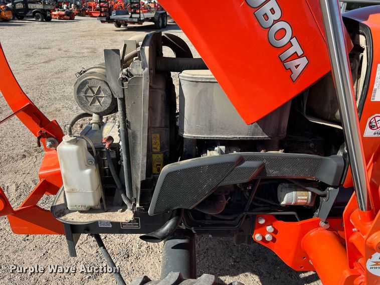 image for item MH9996 2017 Kubota L2501HST  MFWD tractor
