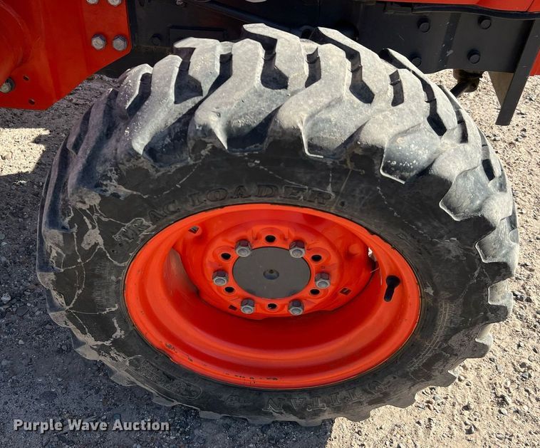 image for item MH9996 2017 Kubota L2501HST  MFWD tractor