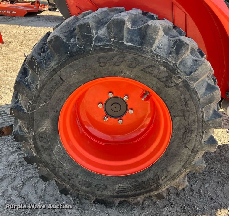 image for item MH9996 2017 Kubota L2501HST  MFWD tractor