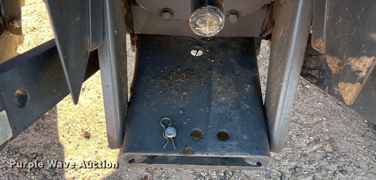 image for item MH9998 2013 Kubota M5140DT  MFWD tractor