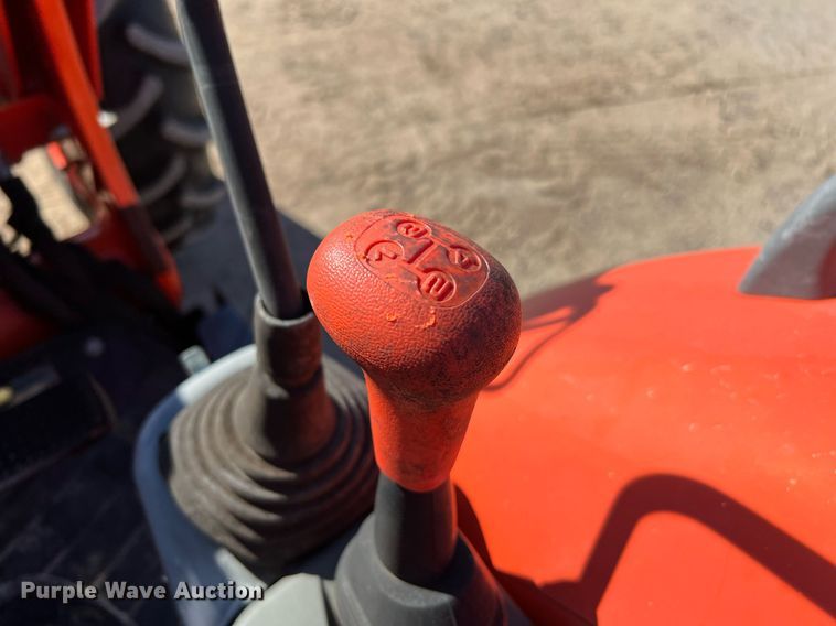 image for item MH9998 2013 Kubota M5140DT  MFWD tractor