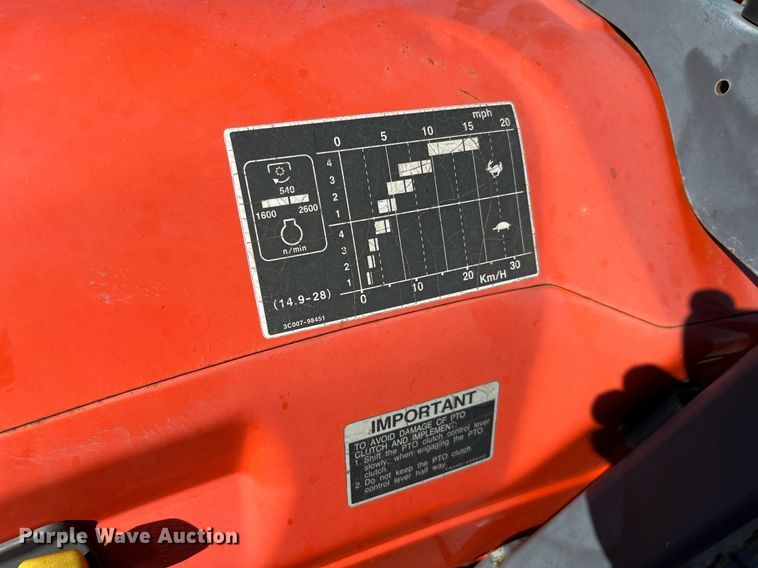 image for item MH9998 2013 Kubota M5140DT  MFWD tractor