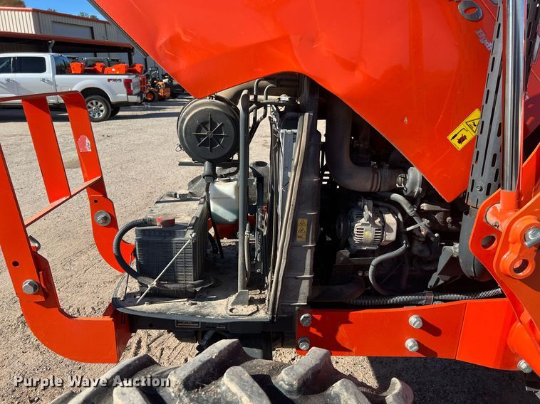 image for item MH9998 2013 Kubota M5140DT  MFWD tractor