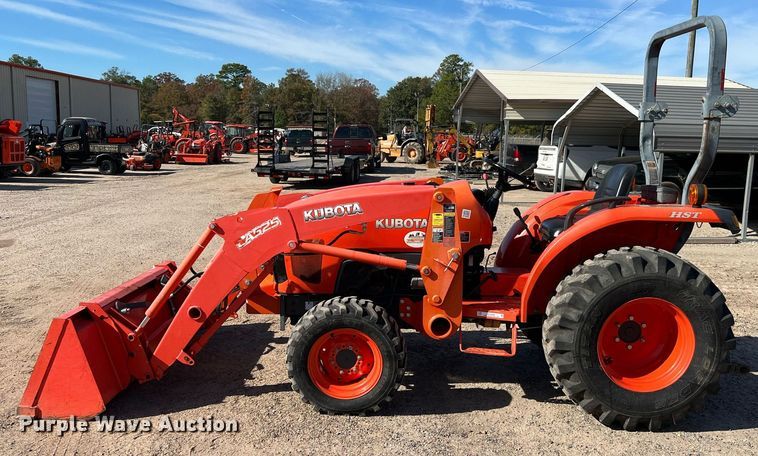 image for item MH9999 2017 Kubota L2501HST  MFWD tractor