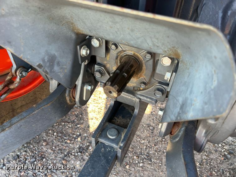 image for item MH9999 2017 Kubota L2501HST  MFWD tractor