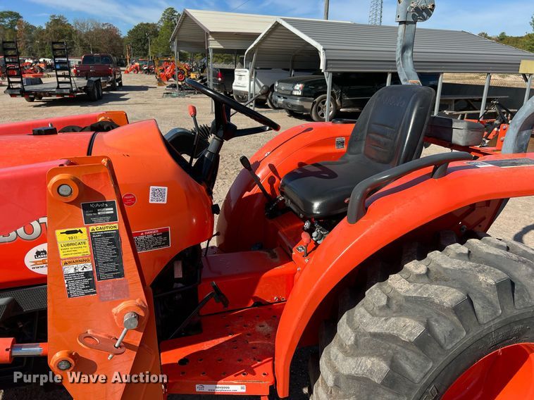 image for item MH9999 2017 Kubota L2501HST  MFWD tractor