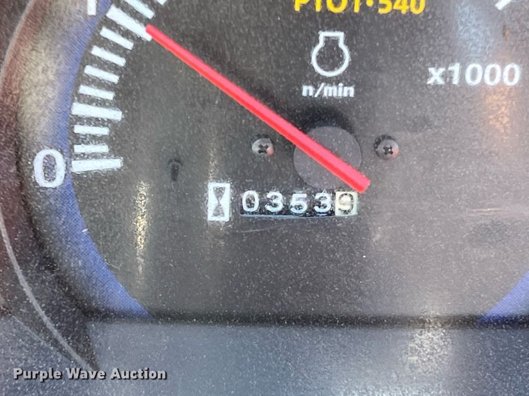 image for item MH9999 2017 Kubota L2501HST  MFWD tractor