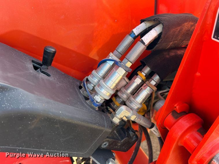 image for item MI9000 2018 Kubota MX5200HST  MFWD tractor