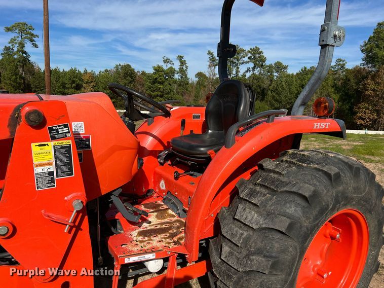 image for item MI9000 2018 Kubota MX5200HST  MFWD tractor