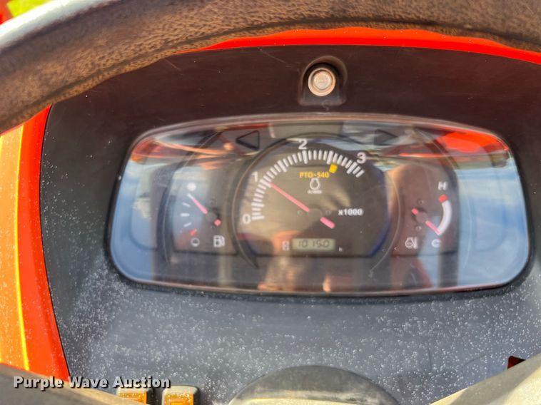 image for item MI9000 2018 Kubota MX5200HST  MFWD tractor