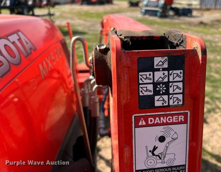 image for item MI9000 2018 Kubota MX5200HST  MFWD tractor