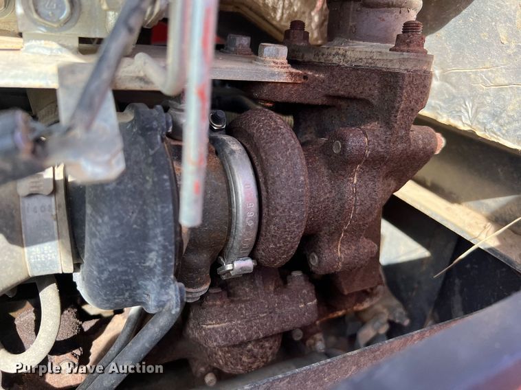 image for item MI9000 2018 Kubota MX5200HST  MFWD tractor