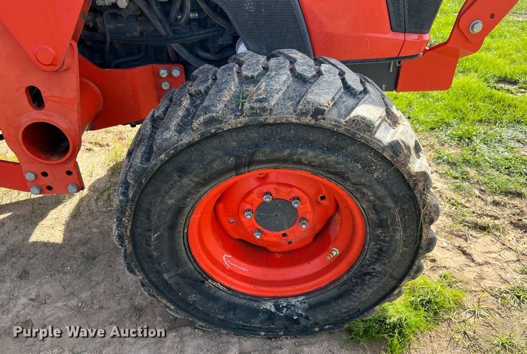 image for item MI9000 2018 Kubota MX5200HST  MFWD tractor