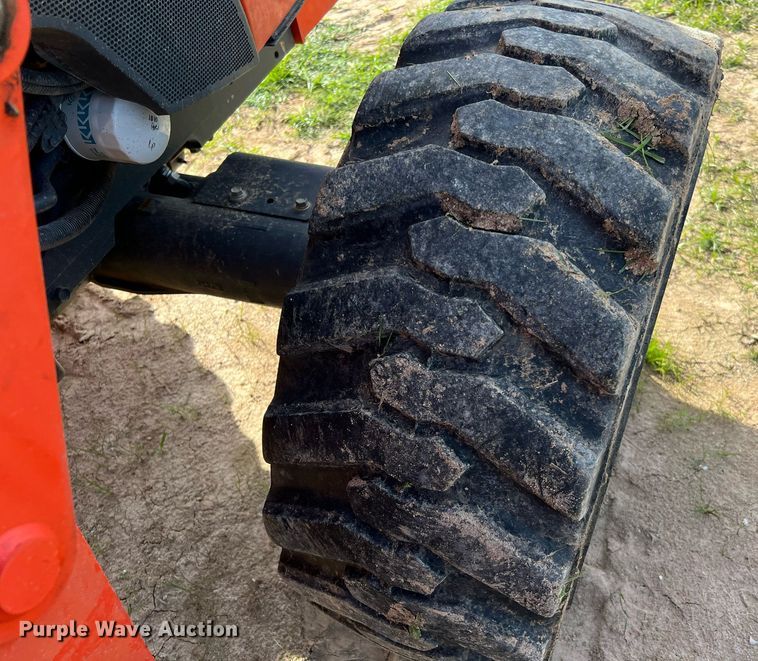 image for item MI9000 2018 Kubota MX5200HST  MFWD tractor