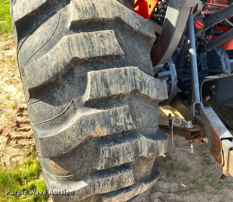 image for item MI9000 2018 Kubota MX5200HST  MFWD tractor