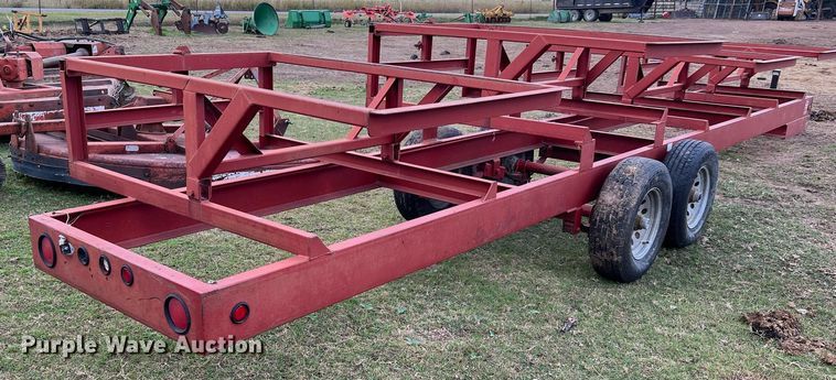 image for item MI9012 Hay bale trailer