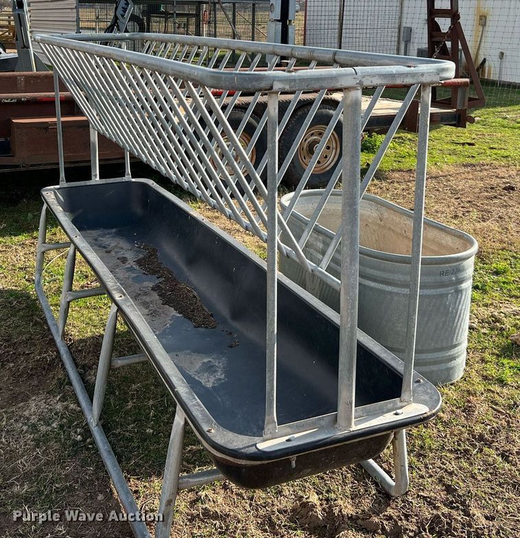 image for item MI9017 Livestock equipment