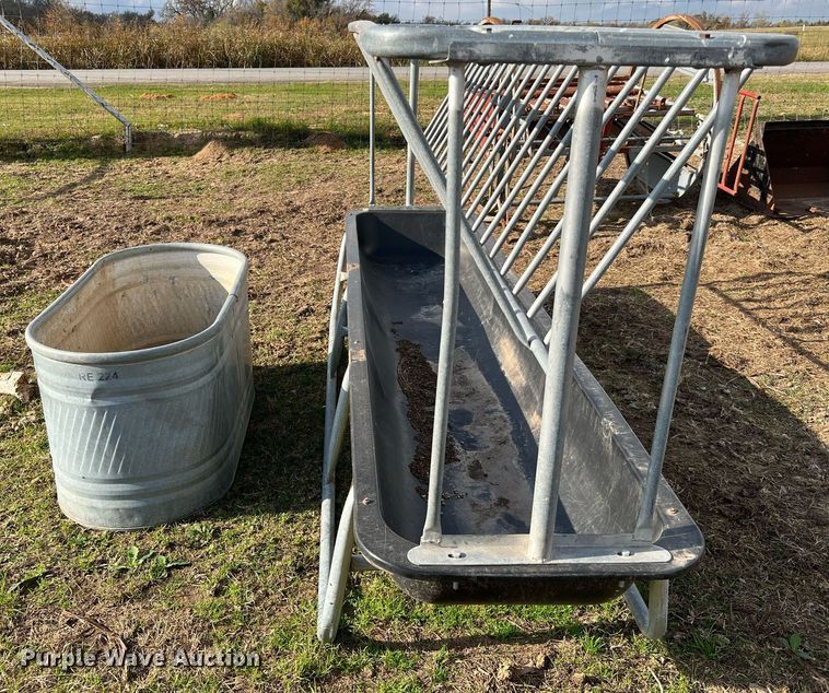 image for item MI9017 Livestock equipment