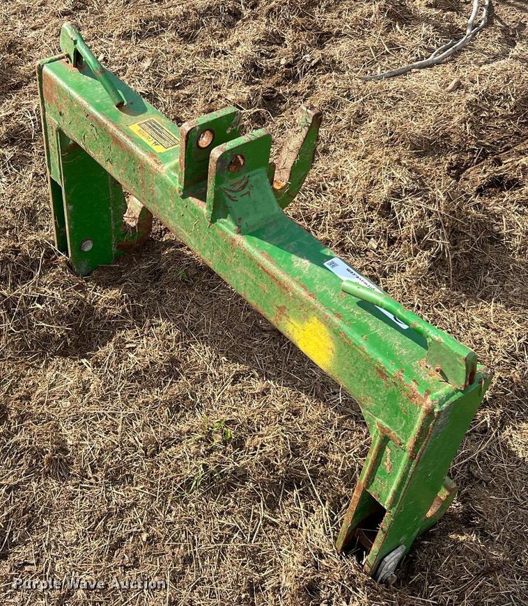 image for item MI9019 John Deere  three point quick attach