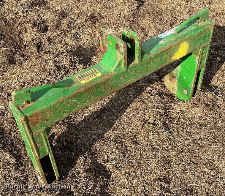image for item MI9019 John Deere  three point quick attach