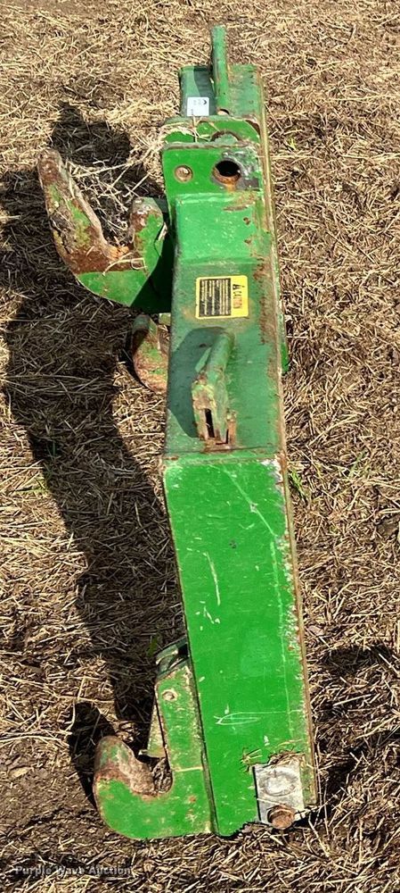 image for item MI9019 John Deere  three point quick attach