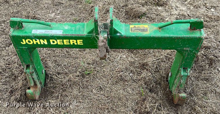 image for item MI9019 John Deere  three point quick attach