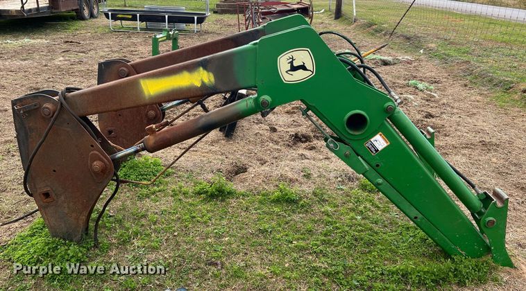 image for item MI9023 John Deere AW13859  tractor loader arms