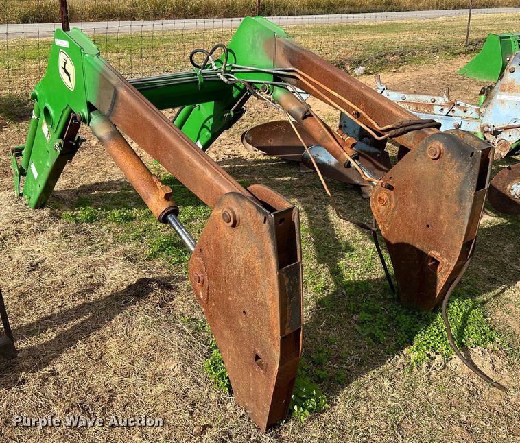 image for item MI9023 John Deere AW13859  tractor loader arms