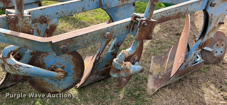 image for item MI9024 Three bottom plow