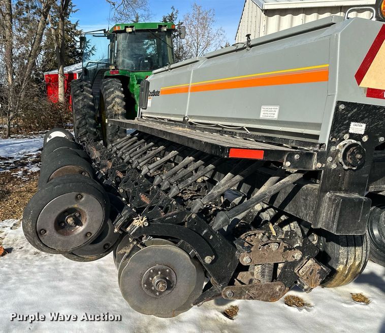 image for item NL9278 CrustBuster 4025 DD40x7.5  grain drill