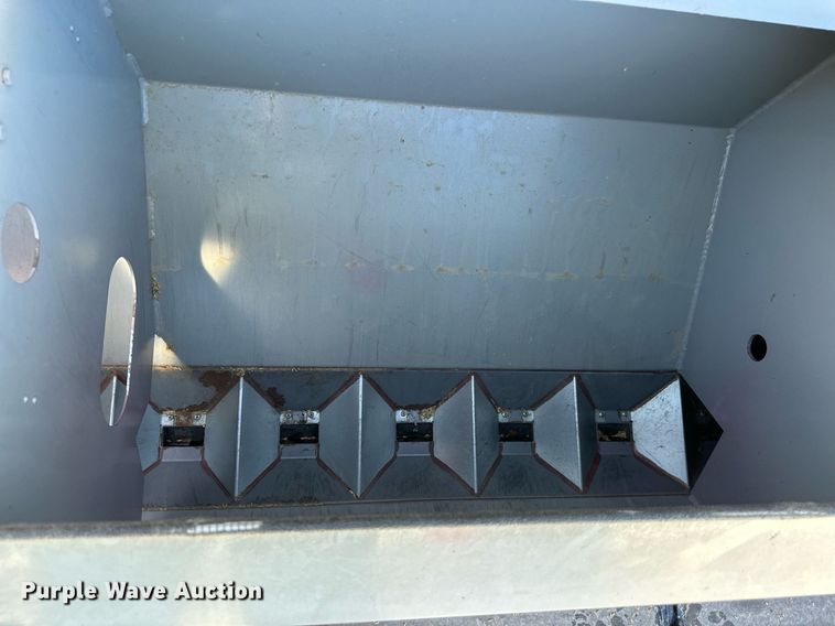 image for item NL9278 CrustBuster 4025 DD40x7.5  grain drill