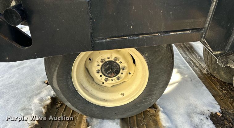 image for item NL9278 CrustBuster 4025 DD40x7.5  grain drill