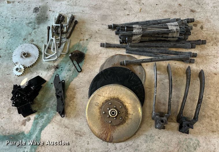 image for item NL9278 CrustBuster 4025 DD40x7.5  grain drill