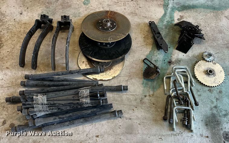 image for item NL9278 CrustBuster 4025 DD40x7.5  grain drill