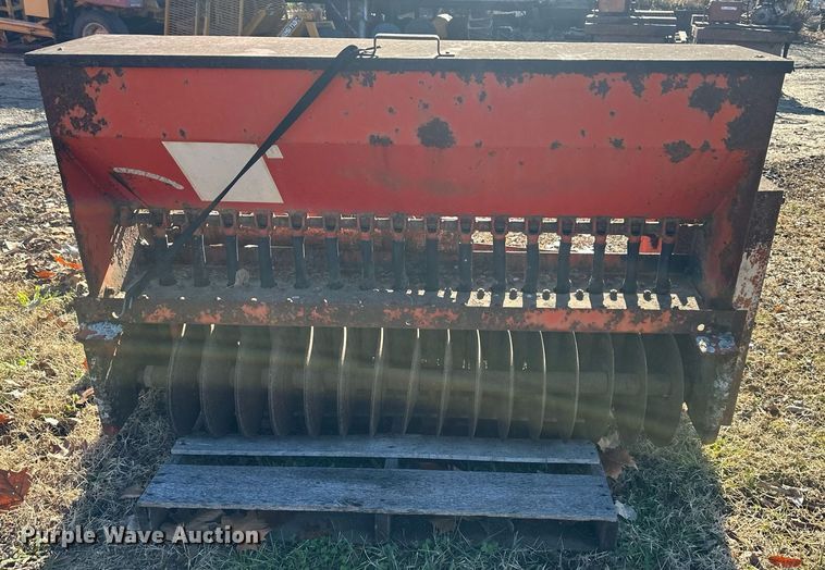 image for item NL9299 Seeder