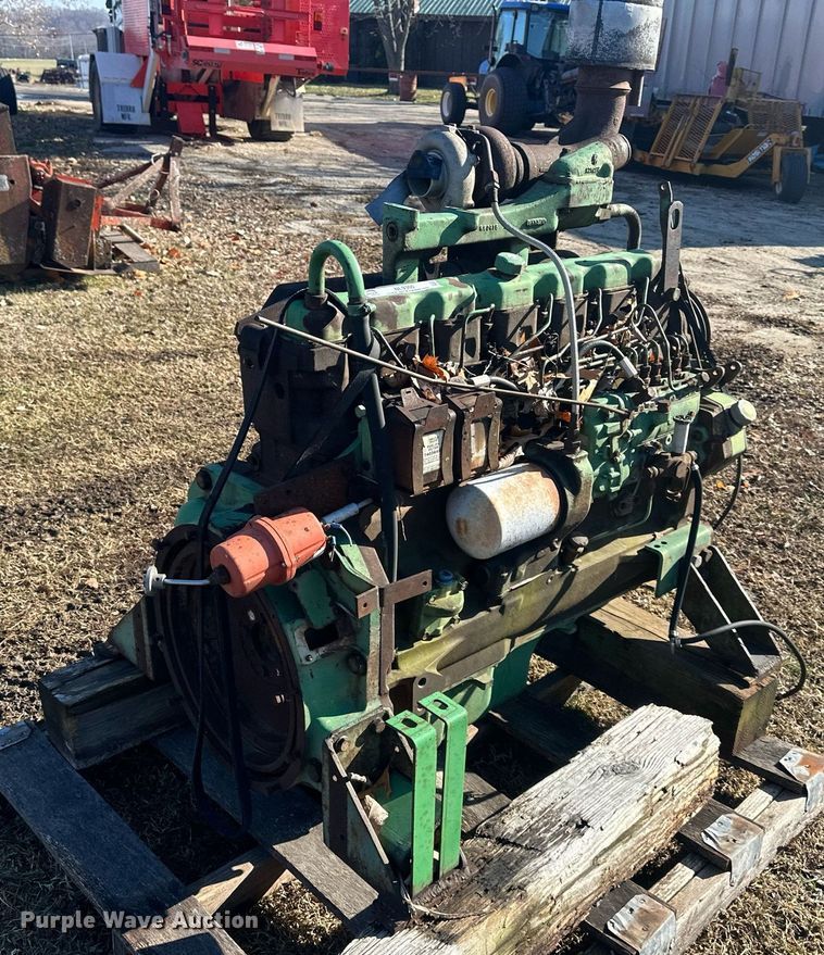 image for item NL9300 John Deere  engine