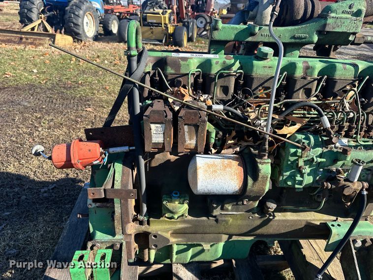 image for item NL9300 John Deere  engine