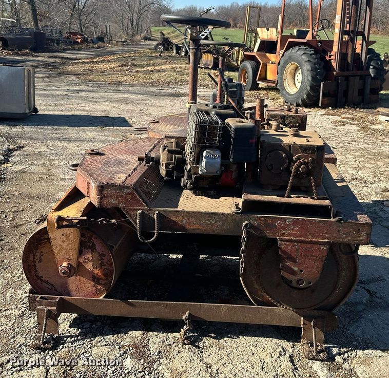 image for item NL9301 (2) sod rollers