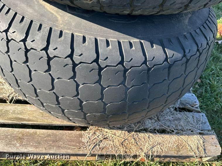 image for item NL9304 (6) John Deere wheels and tires