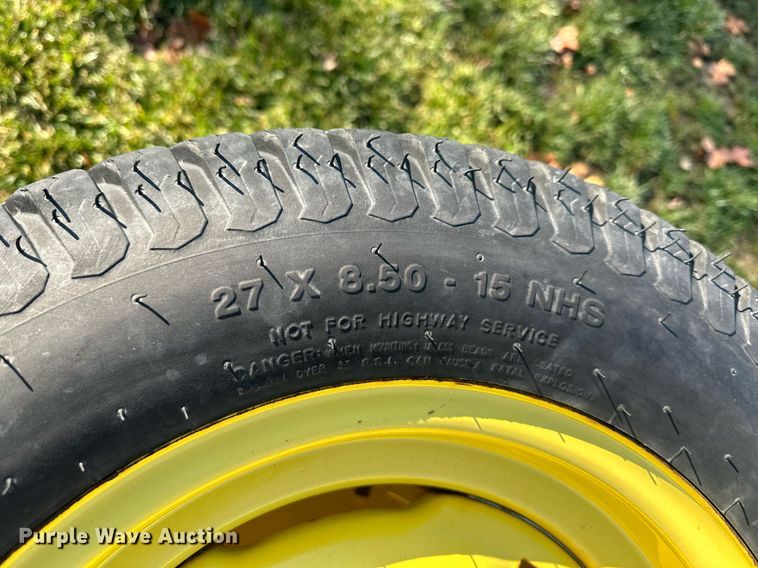 image for item NL9304 (6) John Deere wheels and tires