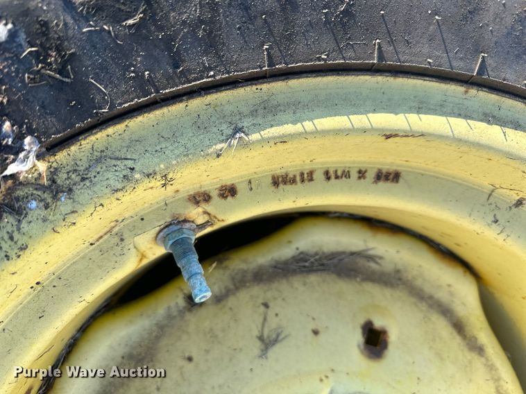 image for item NL9304 (6) John Deere wheels and tires