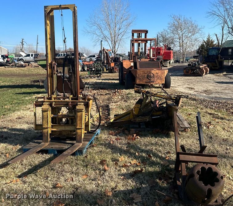 image for item NL9305 Tractor attachments