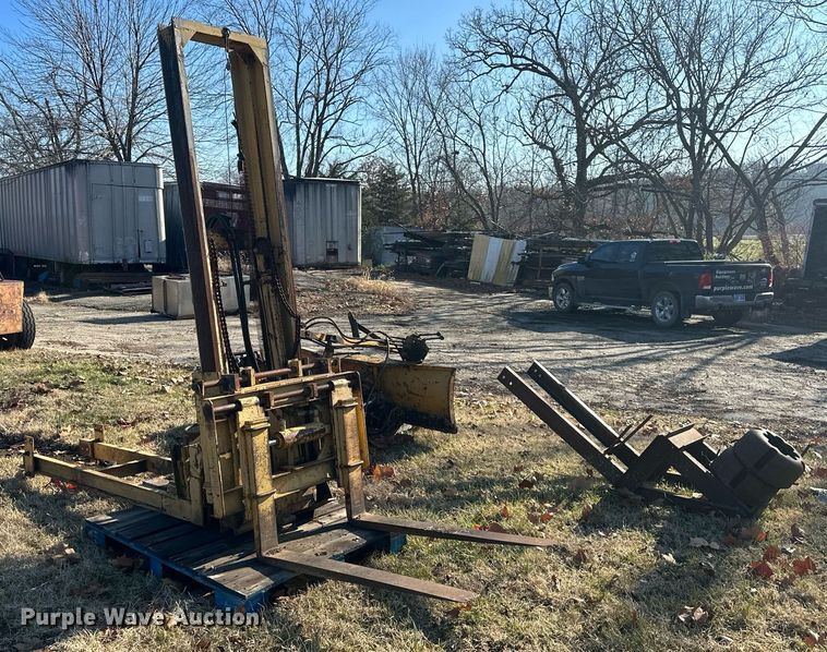 image for item NL9305 Tractor attachments