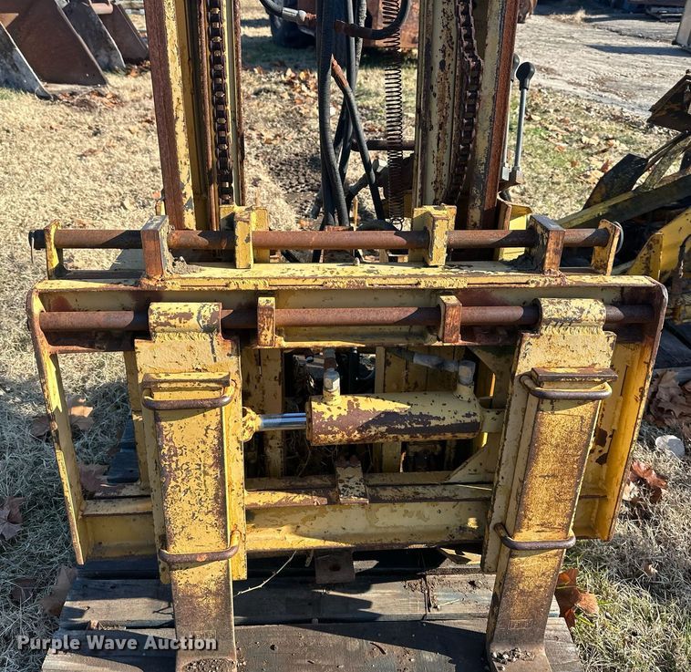 image for item NL9305 Tractor attachments