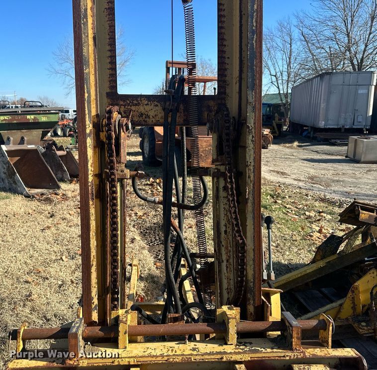 image for item NL9305 Tractor attachments