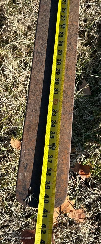 image for item NL9305 Tractor attachments